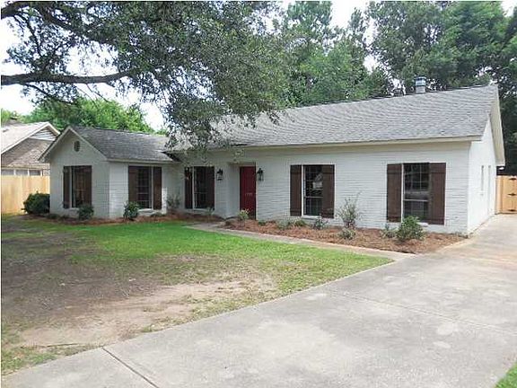 2nd image of 4321 Delmar Dr