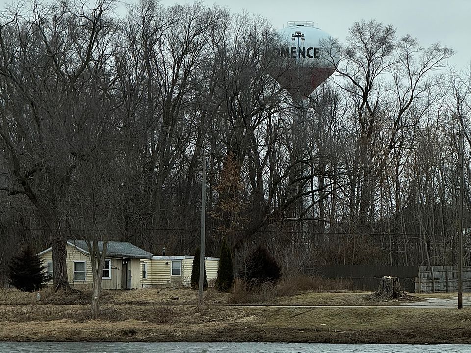 1st image of 10443 E River North Rd