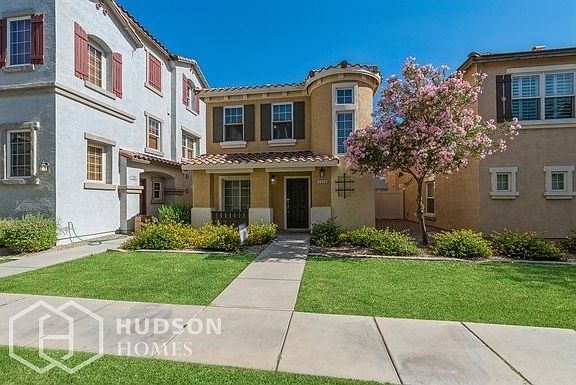 2nd image of 1310 S Owl Dr