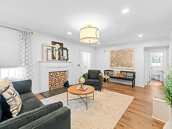 4th image of 205 Greenway Rd