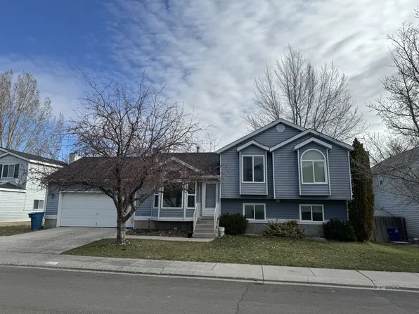 2416 Rodeo Ct, Elko, NV 89801
