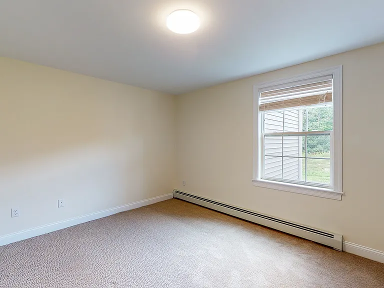 Autumn Woods Apartments — Photo 36
