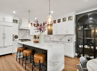 298 Washington St #306, Westwood, MA 02090