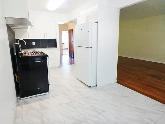 Rented by MAC Realty NY | media 5