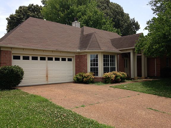 3rd image of 4104 Old Village Ln