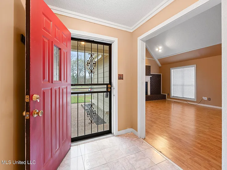 7188 Skidmore Cv — Photo 2