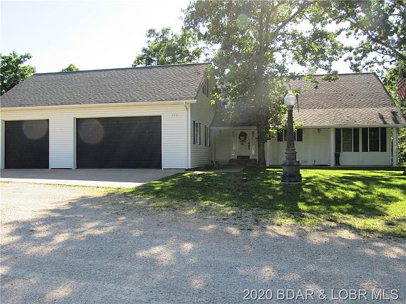 3rd image of 230 Clary Ln