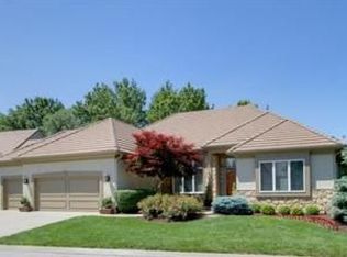 11344 El Monte Ct, Leawood, KS 66211