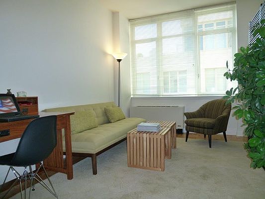 1st image of 1510 Lexington Ave APT 14A