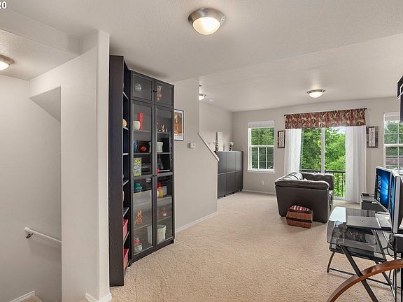 5th image of 3406 SE Northwood Way