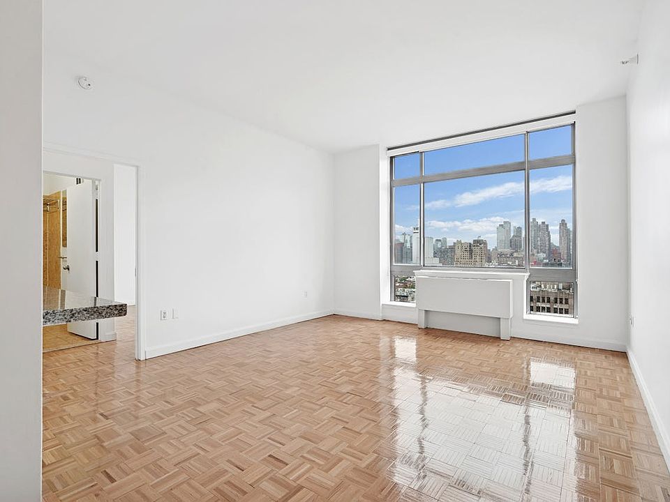 1st image of 360 W 43rd St APT S23a