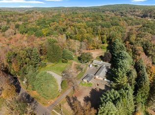 92 Minortown Rd, Woodbury, CT 06798