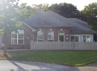 4224 Forest Creek Pkwy, Fort Wayne, IN 46815