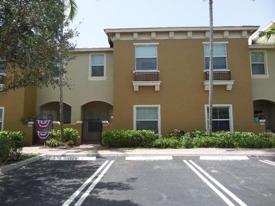 328 Lake Monterey Circle, Boynton Beach, FL, 33426
