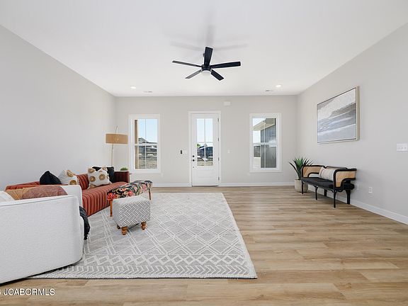 2nd image of 10867 Country Aire Meadows Ct