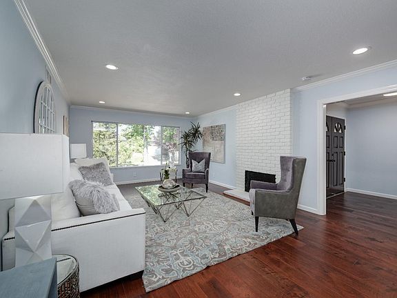 4th image of 5512 Blossom Terrace Ct