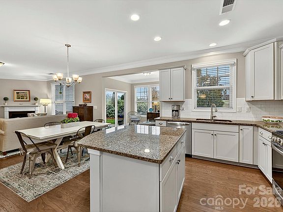5th image of 8014 Alford Rd