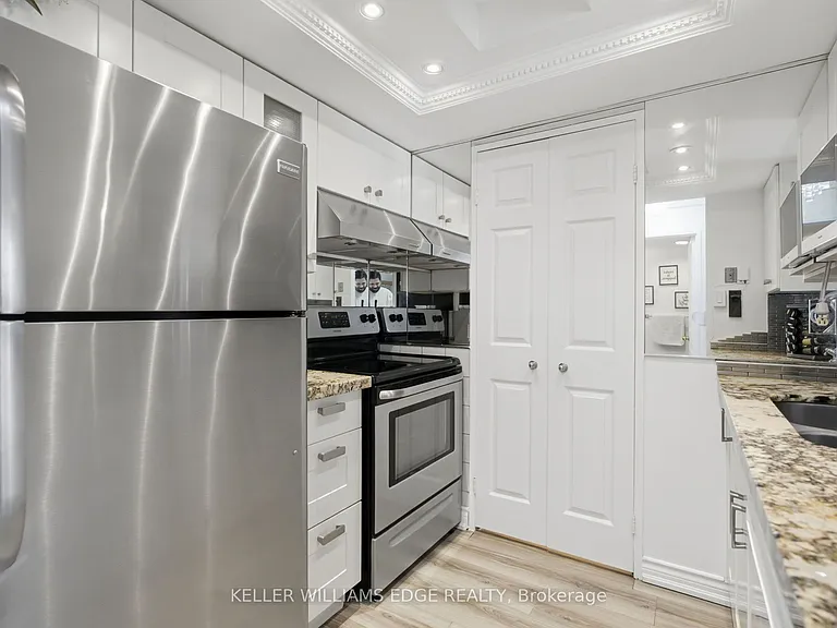 265 Enfield Pl #1506 — Photo 8