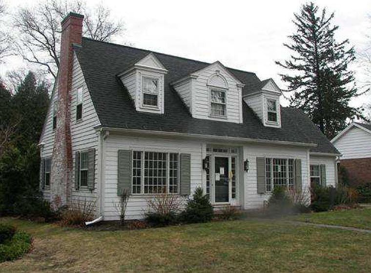 1st image of 225 Seminole Dr