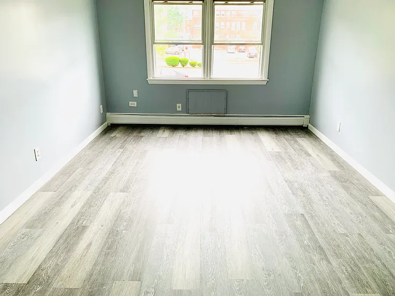 29 Woodbine St #7 — Photo 20
