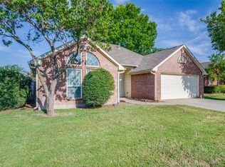 301 Mack Dr, Denton, TX 76209