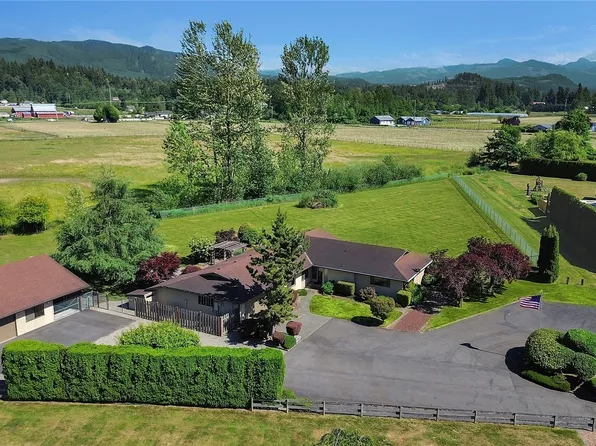 25830 SE 398th Street, Enumclaw, WA 98022