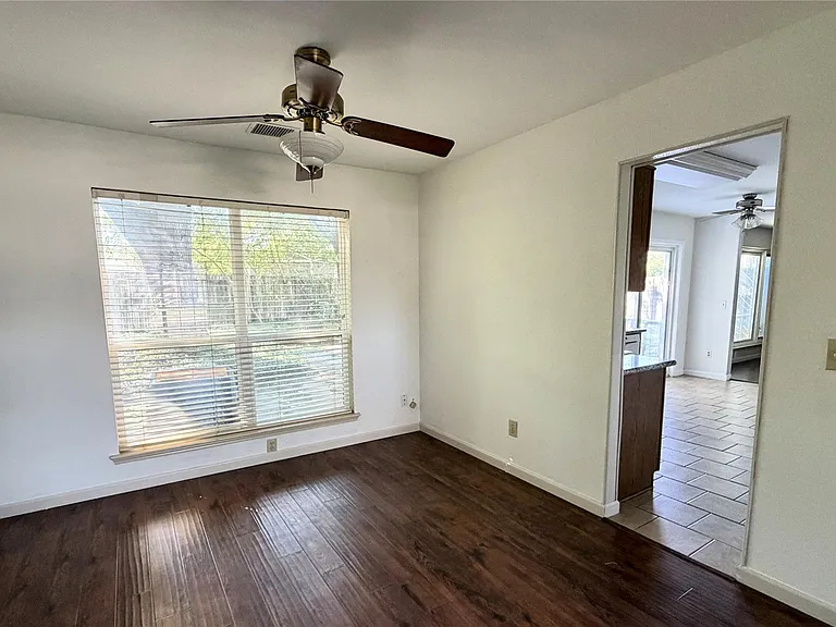 7771 Springville Dr — Photo 5