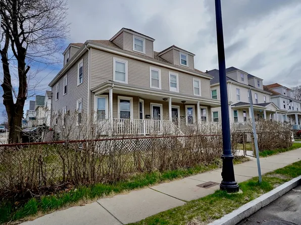 435 Cabot St #A, Beverly, MA 01915