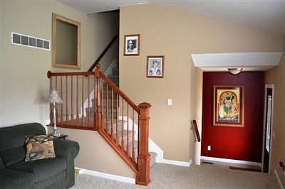 3rd image of 1453 Elston Ct