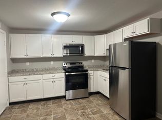 34 Walker St APT G, West Warwick, RI 02893