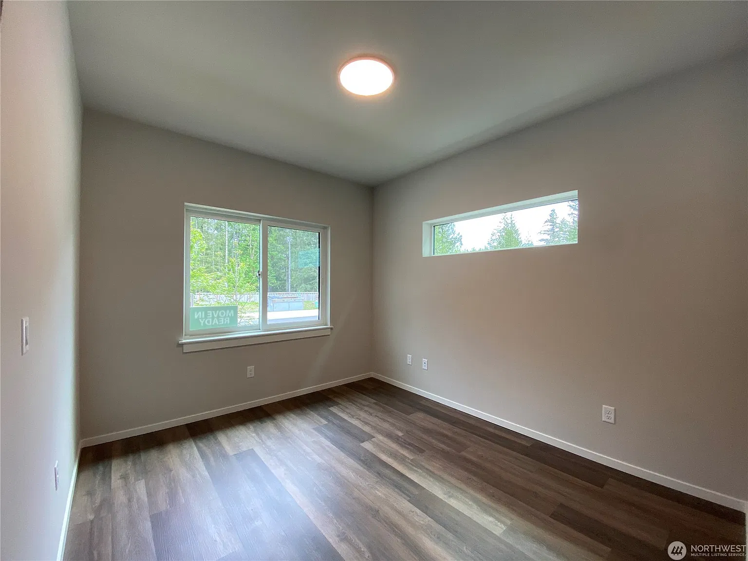 4 bed, 2.5 bath, 2940 sqft, $3,795 — Photo 2
