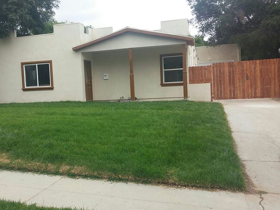 1st image of 3010 Glenrose Ave