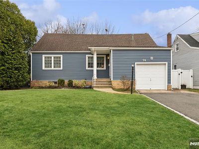 74 Spring Ave, Bergenfield, NJ, 07621