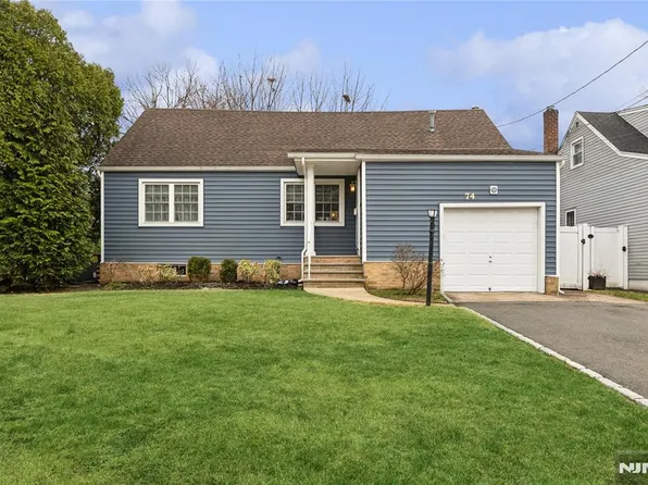 74 Spring Ave, Bergenfield, NJ 07621