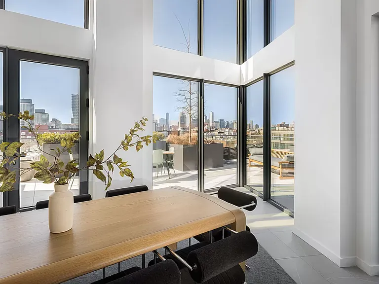 445 Grand Ave #201 — Photo 20