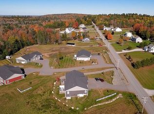 0 Mann Hill Rd, Holden, ME 04429