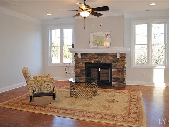 3rd image of 1441 Helmsdale Dr #16