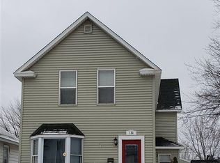 134 5th St, Proctor, MN 55810