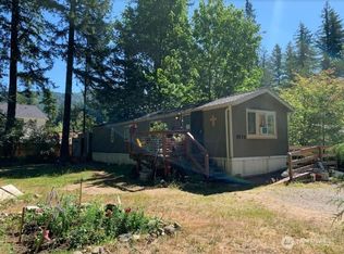 8272 Golden Valley Blvd, Maple Falls, WA 98266