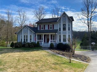 131 Hunter Cir, Wilkesboro, NC 28697