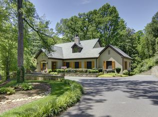 432 Woodland St, Davidson, NC 28036