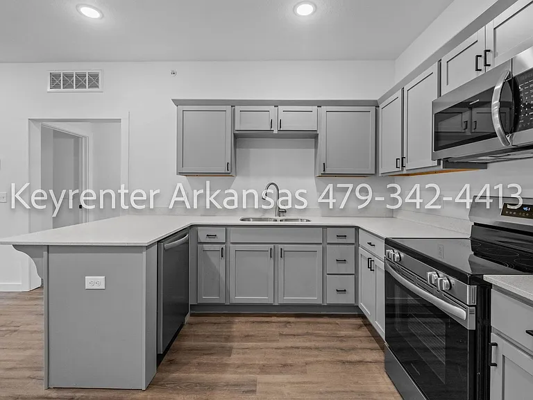 Bacardi on the Hill | Fayetteville Living — Photo 31