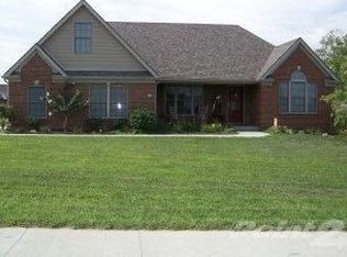 317 Windy Oaks Cir, Richmond, KY 40475