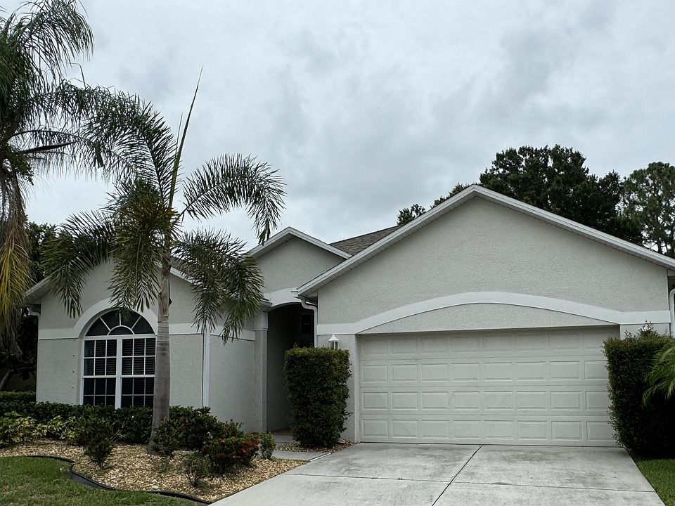 Lovely curb appeal