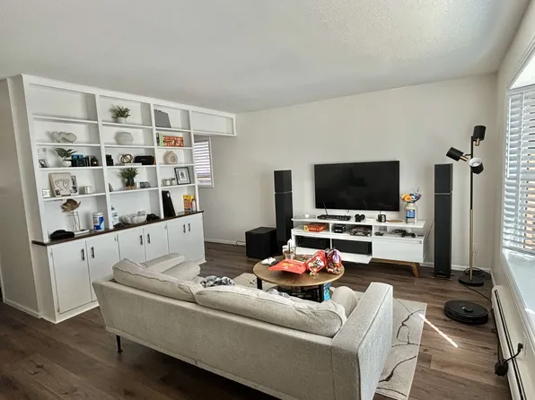 3585 S Bannock St, Englewood, CO 80110