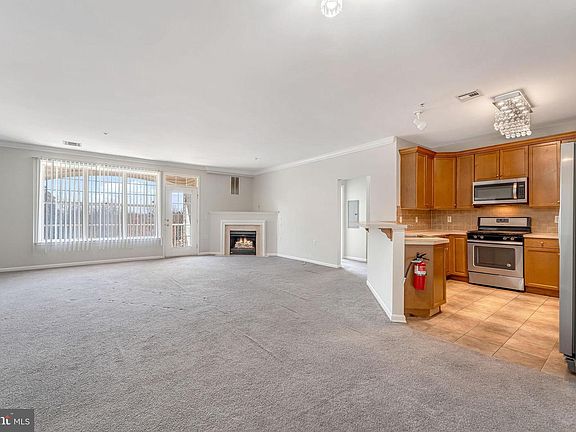 5th image of 235 Masterson Ct