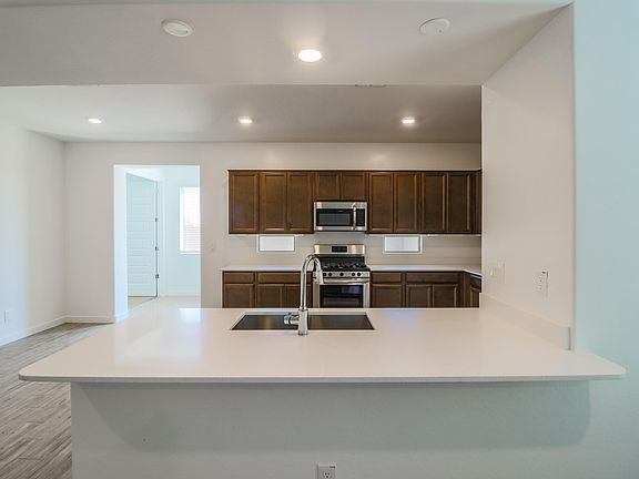 5th image of 16557 W Charlotte Dr