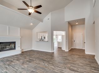 824 Old Bugle Rd, Edmond, OK 73003