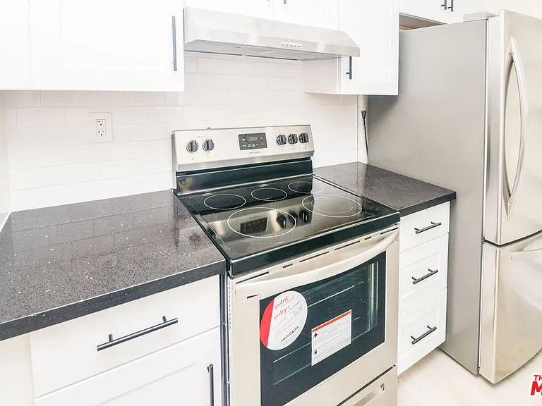 2602 Carnegie Ln #1 — Photo 13