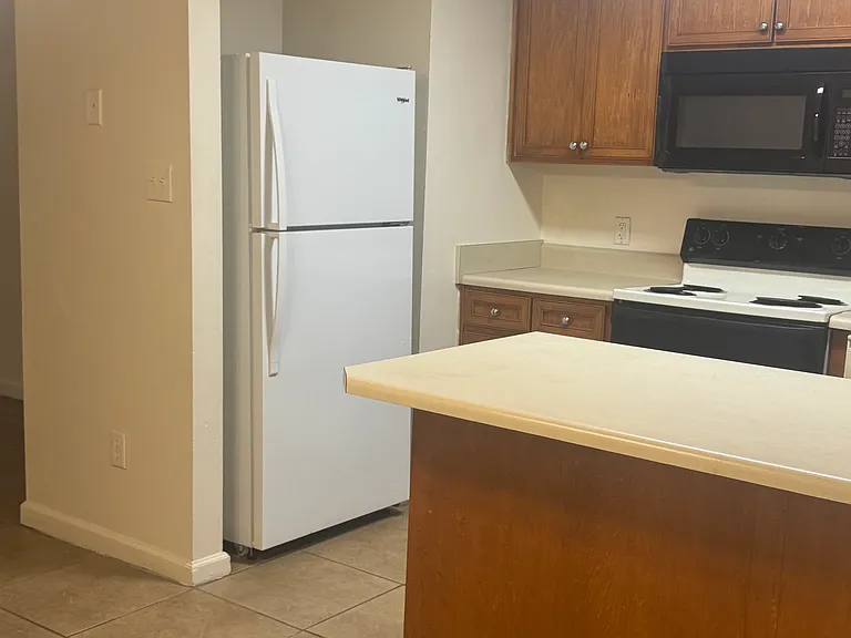 3012 Homewood Ct — Photo 1